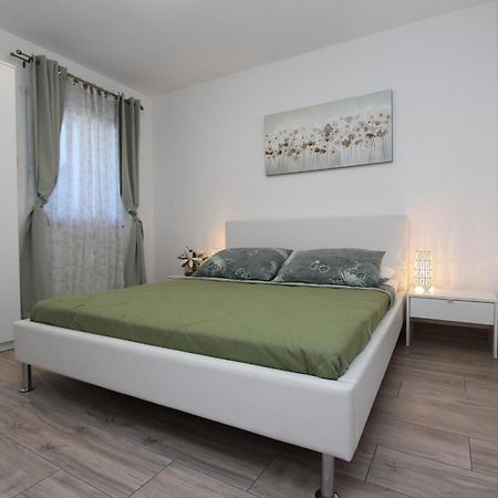 רוביני Apartment Casa Miranda מראה חיצוני תמונה